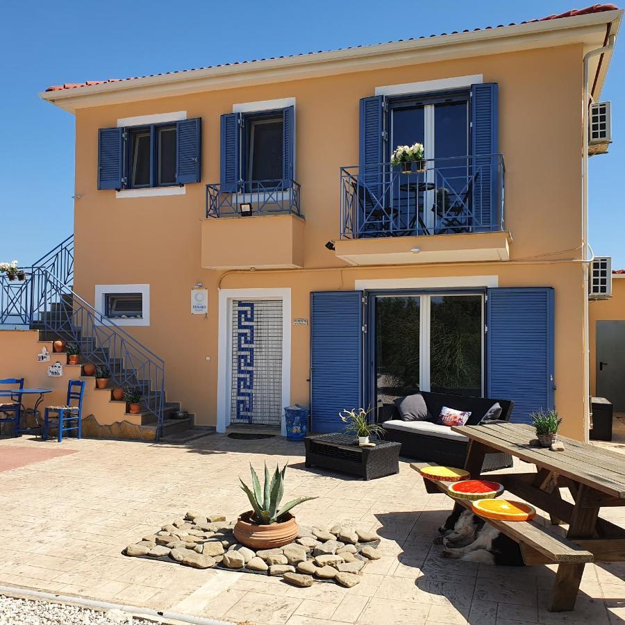 Villa Finiki Messinia Upstairs Buitenkant foto
