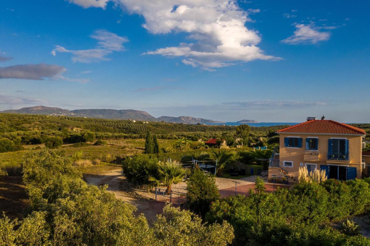 Villa Finiki Messinia Upstairs Buitenkant foto